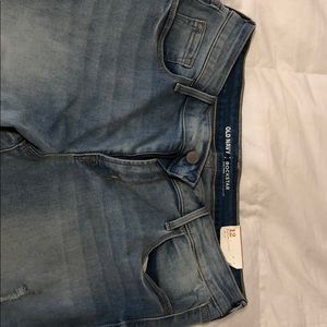 Old Navy Jeans - Rockstar Ripped Jeans Old Navy Jeans - Rockstar Ripped Jeans